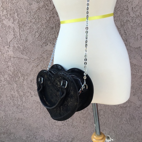 Halloween Gothic Black Heart Purse Small Hand Bag - Picture 7 of 8